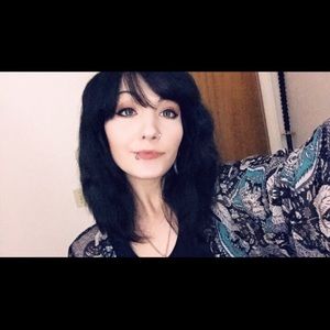 Meet your Posher, Katrina